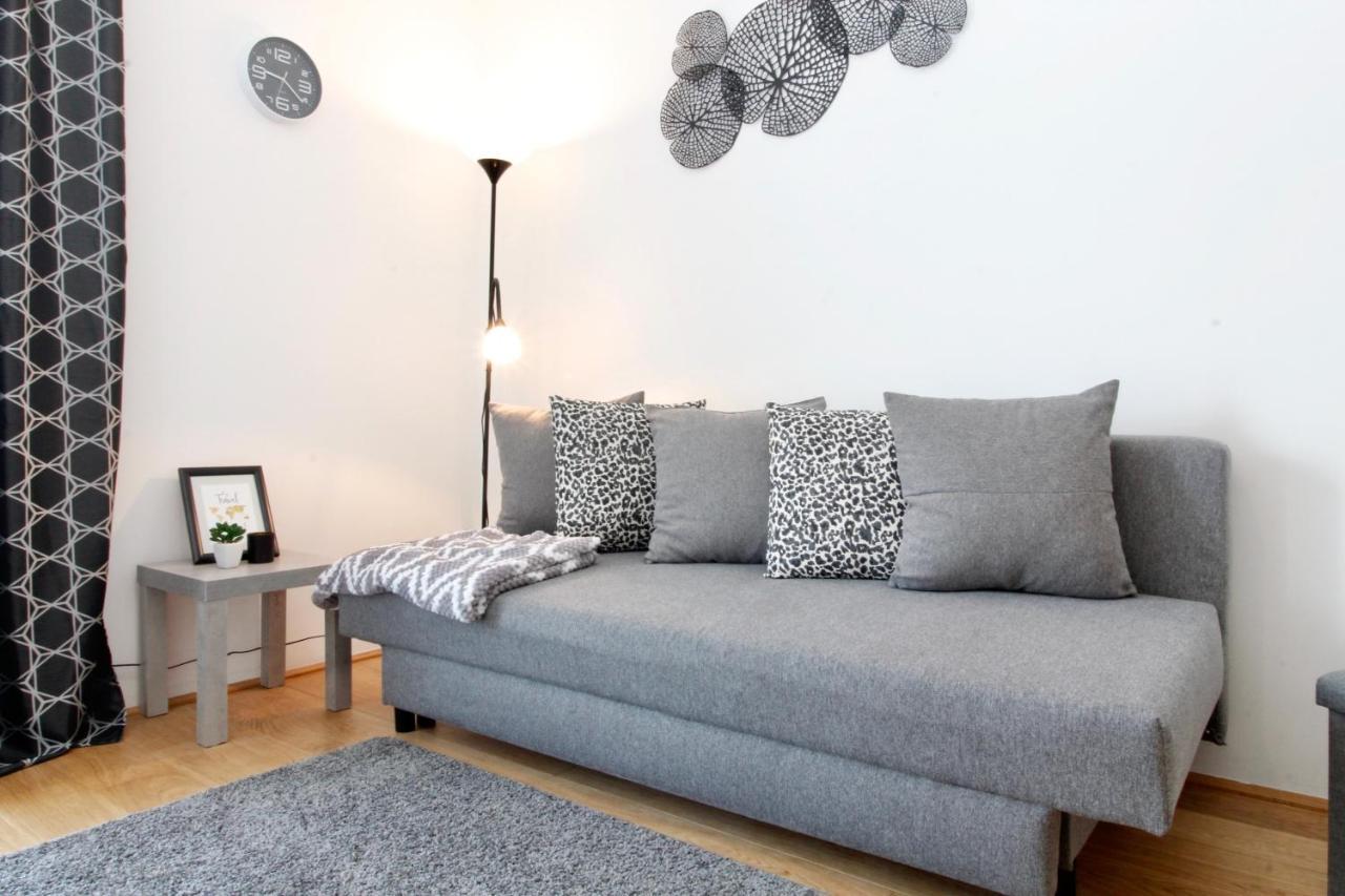 Modern Balcony Apartment With Pool Close To Lake In "Donaustadt" Wien Exterior foto